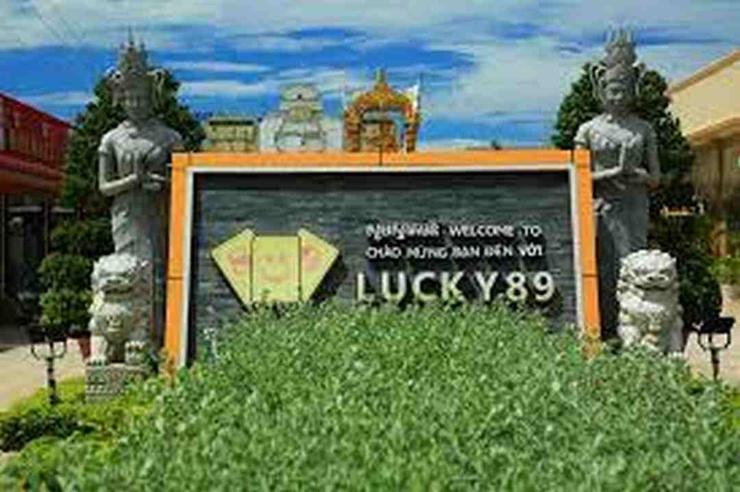 Lucky89 Border Casino luôn đón nhận lượng khách ghé thăm tấp nập